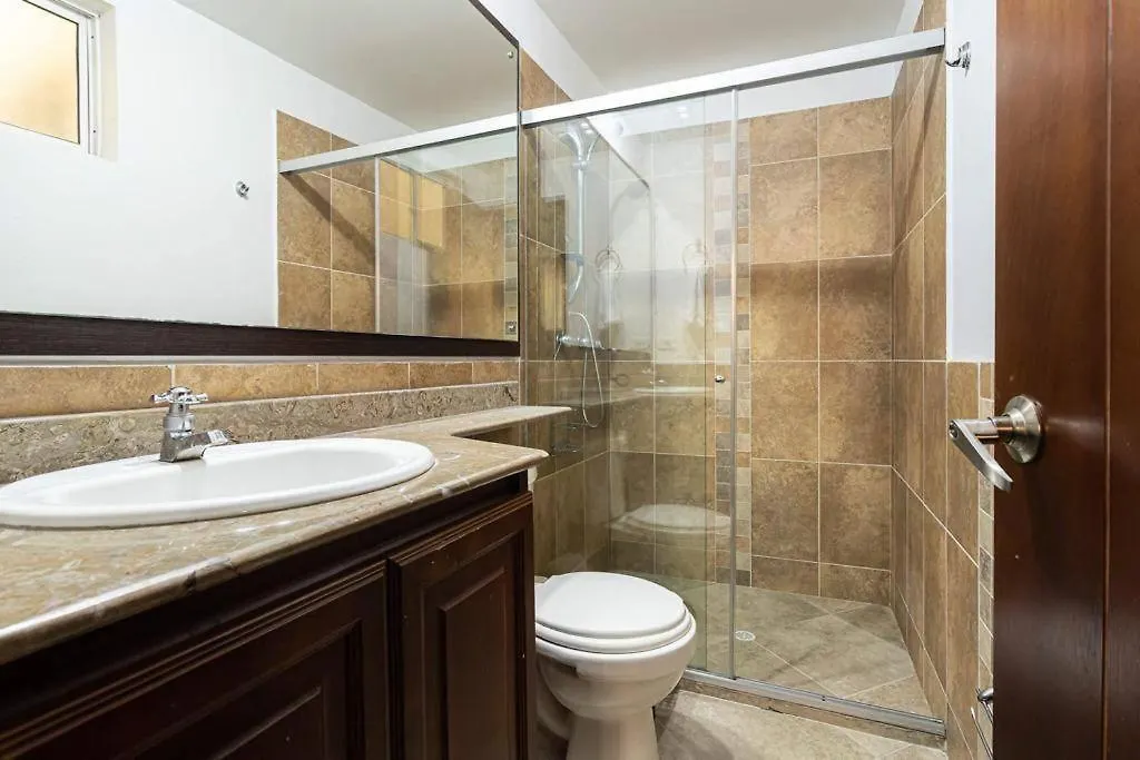 Elegante Pent-House En Cuarto Piso Medellin Apartment