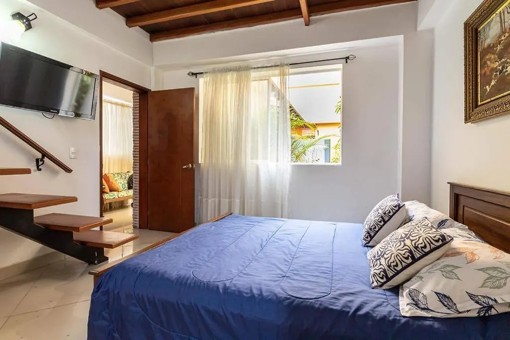 Elegante Pent-House En Cuarto Piso Medellin Apartment