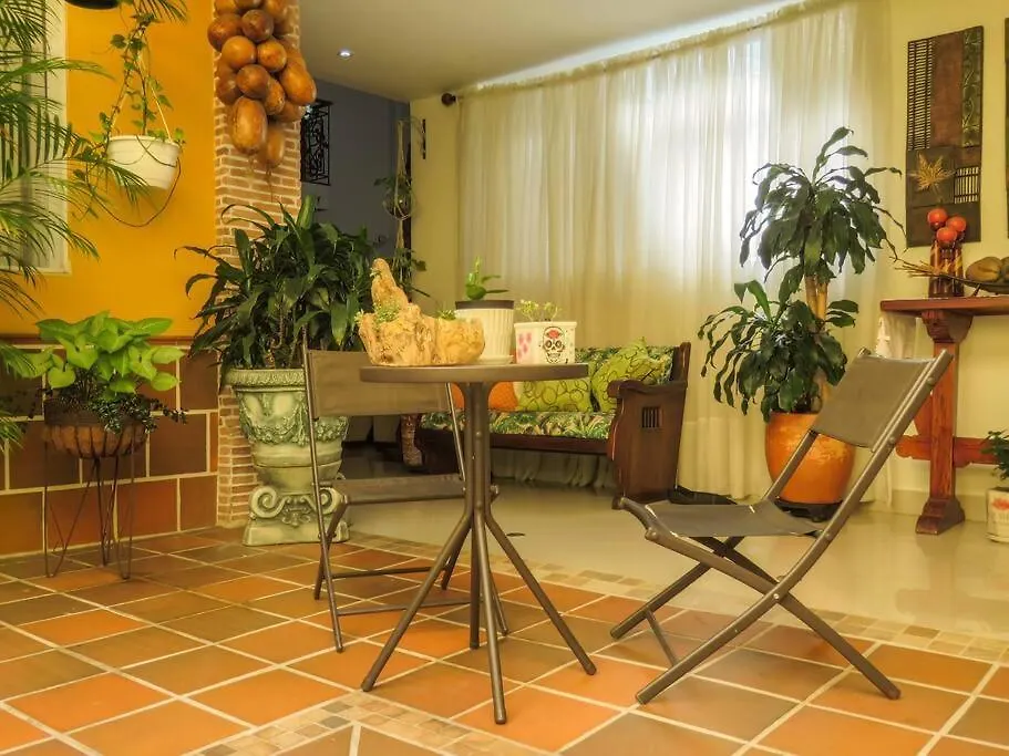 Elegante Pent-House En Cuarto Piso Medellin Apartment Colombia