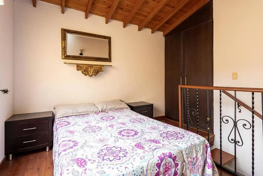 Elegante Pent-House En Cuarto Piso Medellin Apartment Colombia